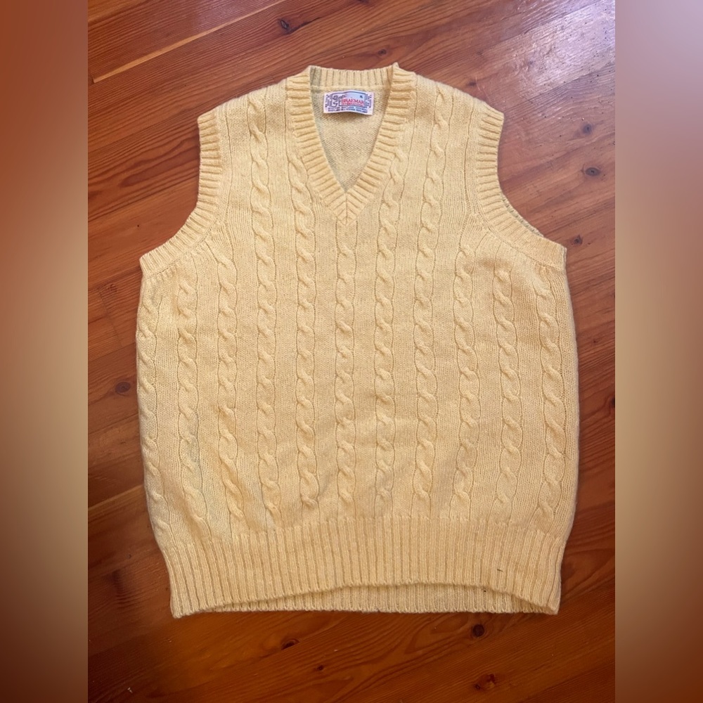 100% SHETLAND WOOL VINTAGE SWEATER VEST
